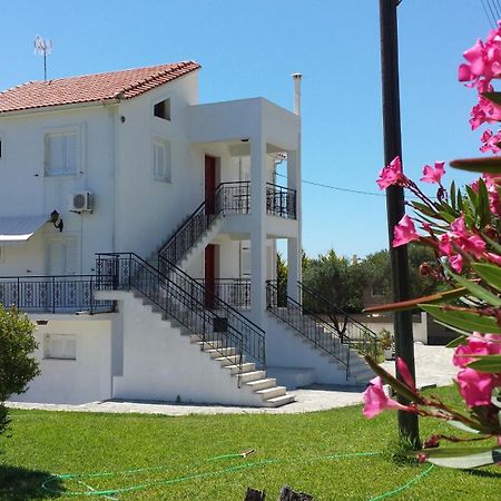 Eva Apartments سفوروناتا المظهر الخارجي الصورة