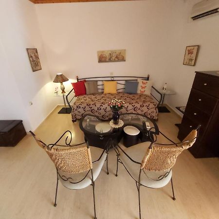 Eva Apartments سفوروناتا المظهر الخارجي الصورة