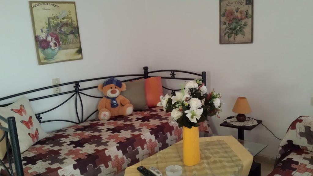 Eva Apartments سفوروناتا المظهر الخارجي الصورة