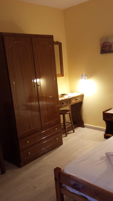 Eva Apartments سفوروناتا المظهر الخارجي الصورة